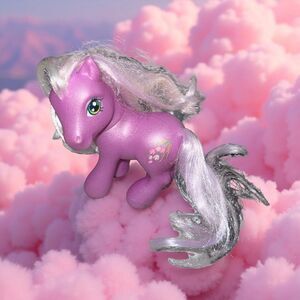 2002 My Little Pony MLP G3 Wysteria Purple Pony PB1